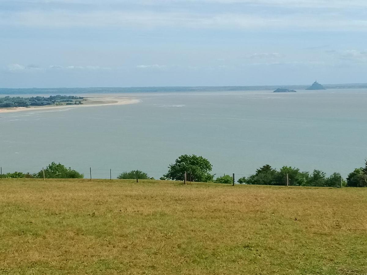 Gite Les Trefles Proche De La Plage En Baie Du Mont St Michel Carolles Εξωτερικό φωτογραφία